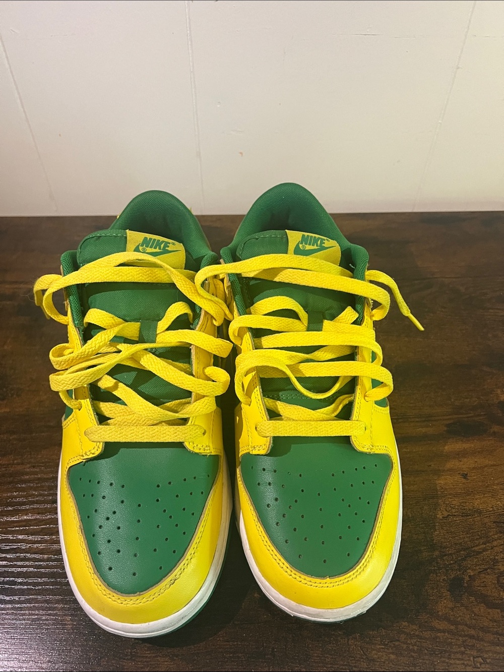 Nike Men Green & Yellow Nike Dunks